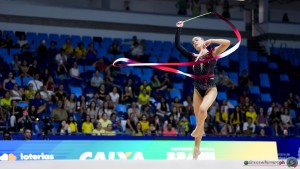 q raffaeli sofia ita sfe07612 simone ferraro ph